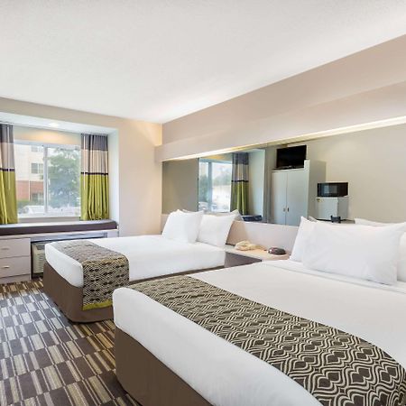 Microtel Inn & Suites By Wyndham Sandston Ngoại thất bức ảnh