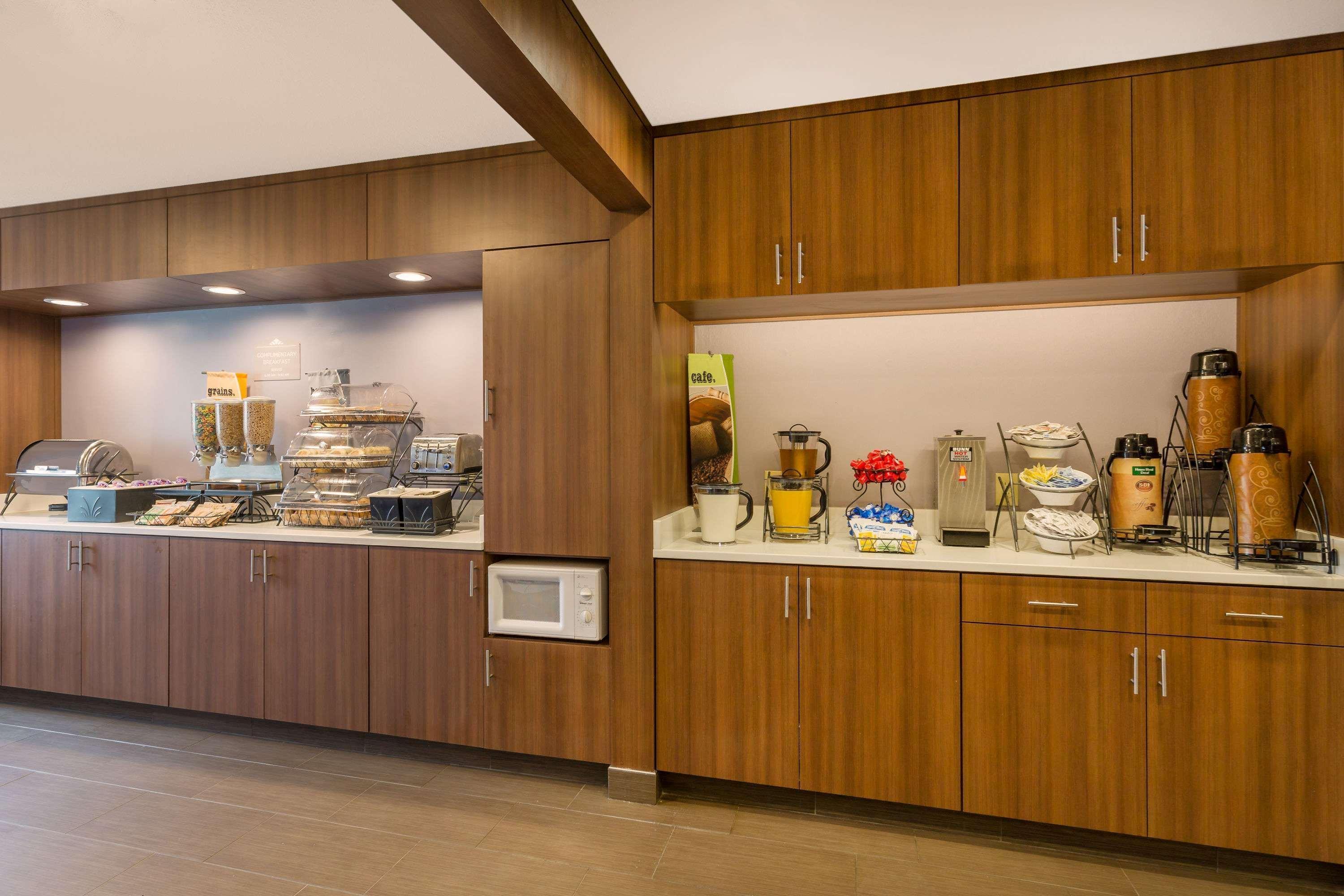 Microtel Inn & Suites By Wyndham Sandston Ngoại thất bức ảnh