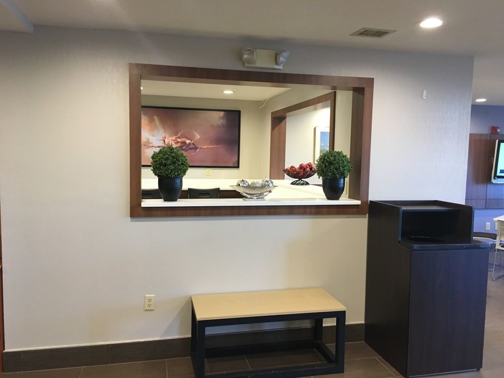 Microtel Inn & Suites By Wyndham Sandston Ngoại thất bức ảnh